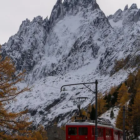 Lejlighed Large 4-room Between Switzerland And France *