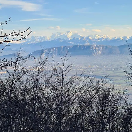 Large 4-room Between Switzerland And France *